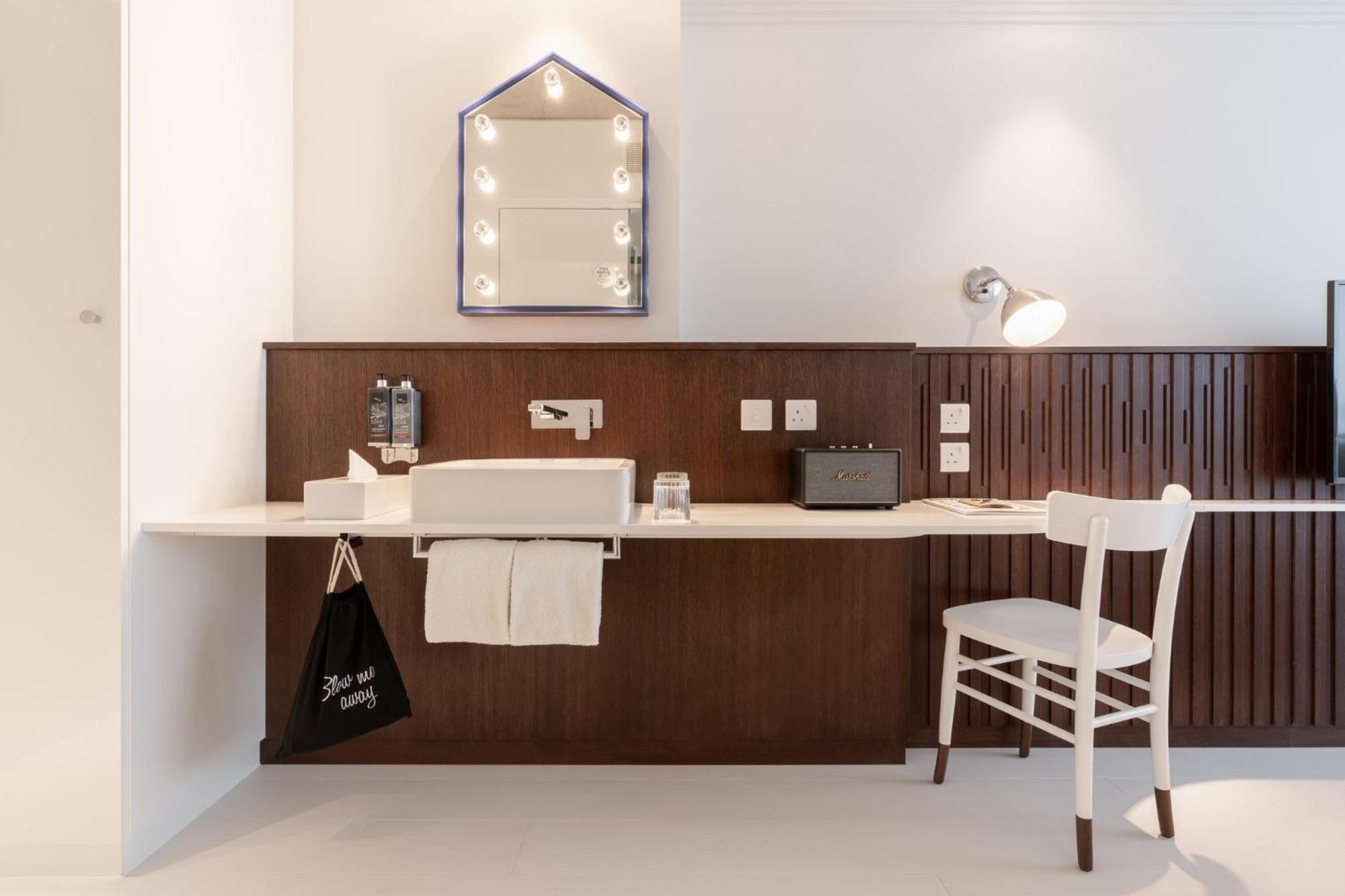 Ruby Zoe Hotel 伦敦 外观 照片